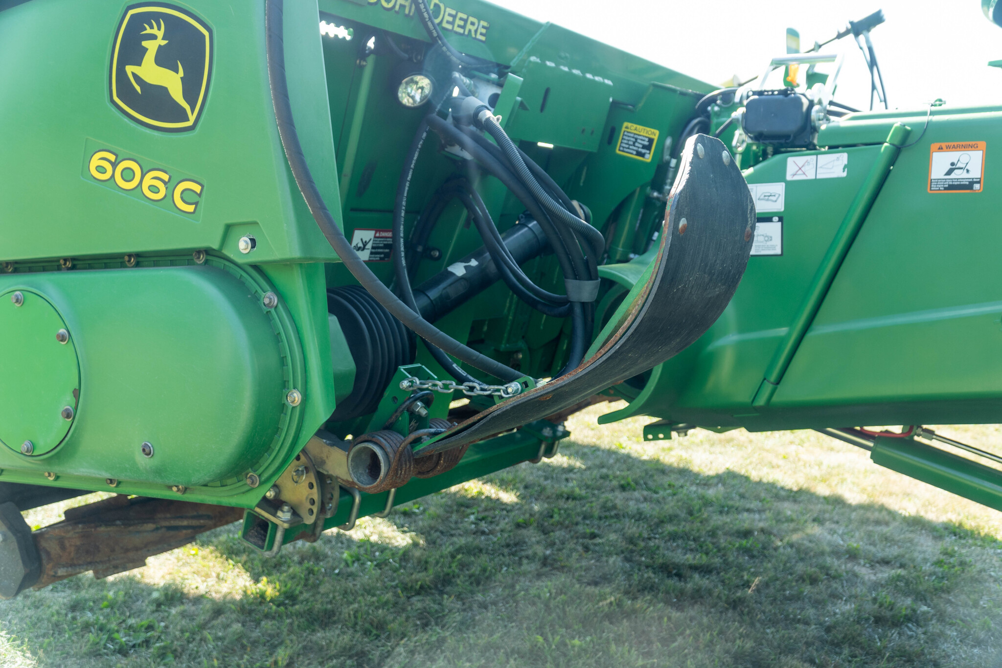Used 2008 John Deere 606C Corn and Row Crop headers at Koenig Equipment in Anna, OH - PhotoXL26