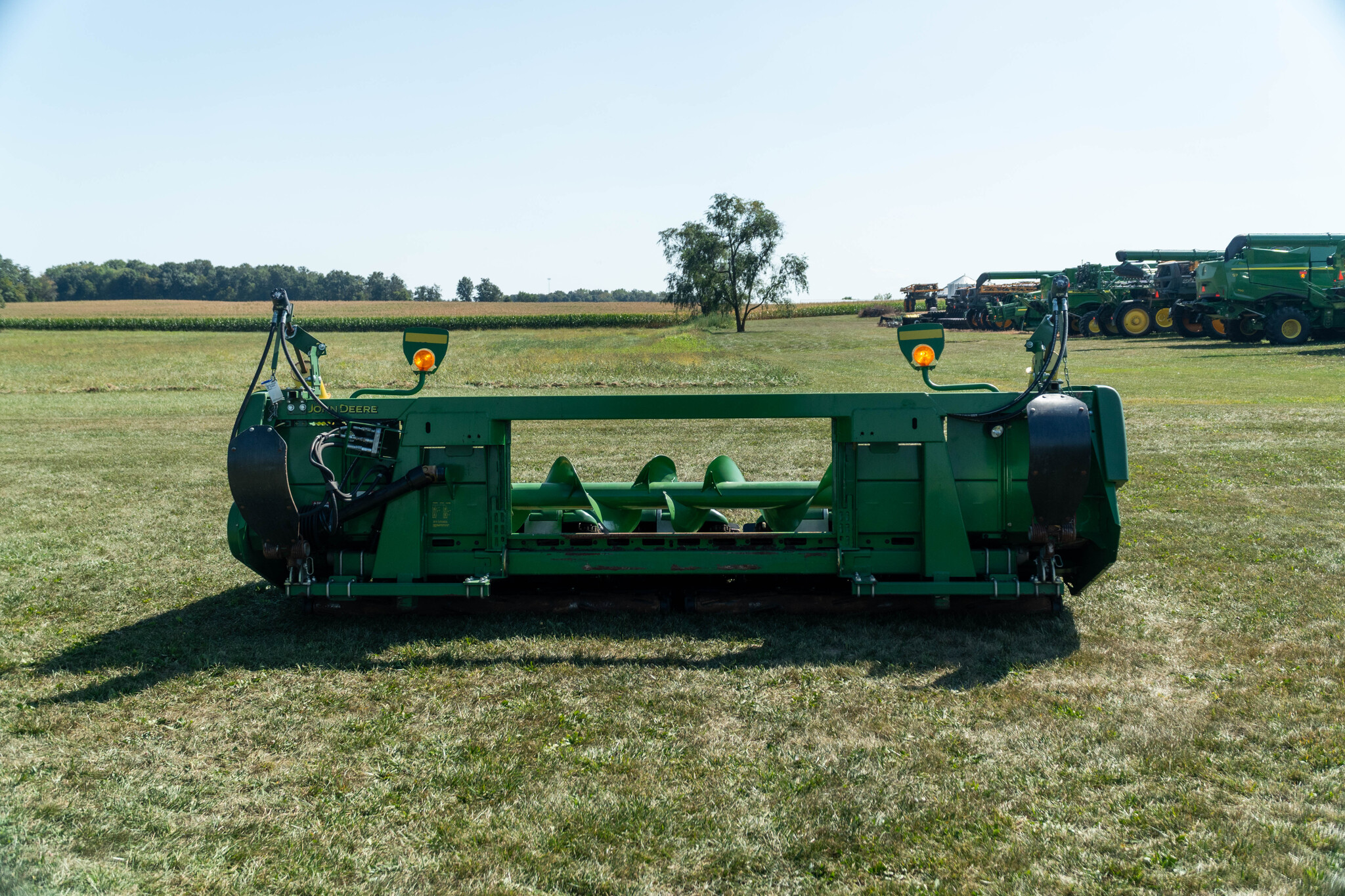 Used 2008 John Deere 606C Corn and Row Crop headers at Koenig Equipment in Anna, OH - PhotoXL3