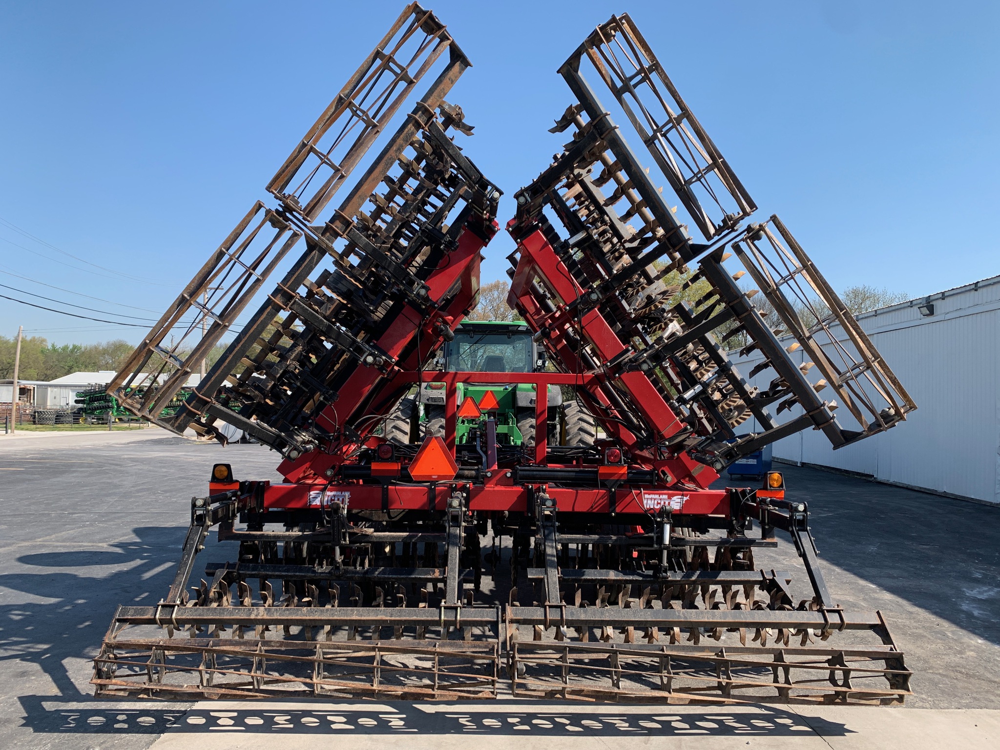  2021 McFarlane IC-5132-ST at Heritage Tractor in Lamar, MO