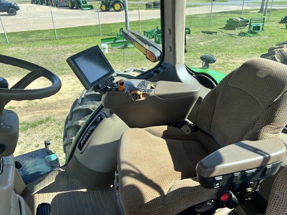 2020 John Deere 8400R Photo 9