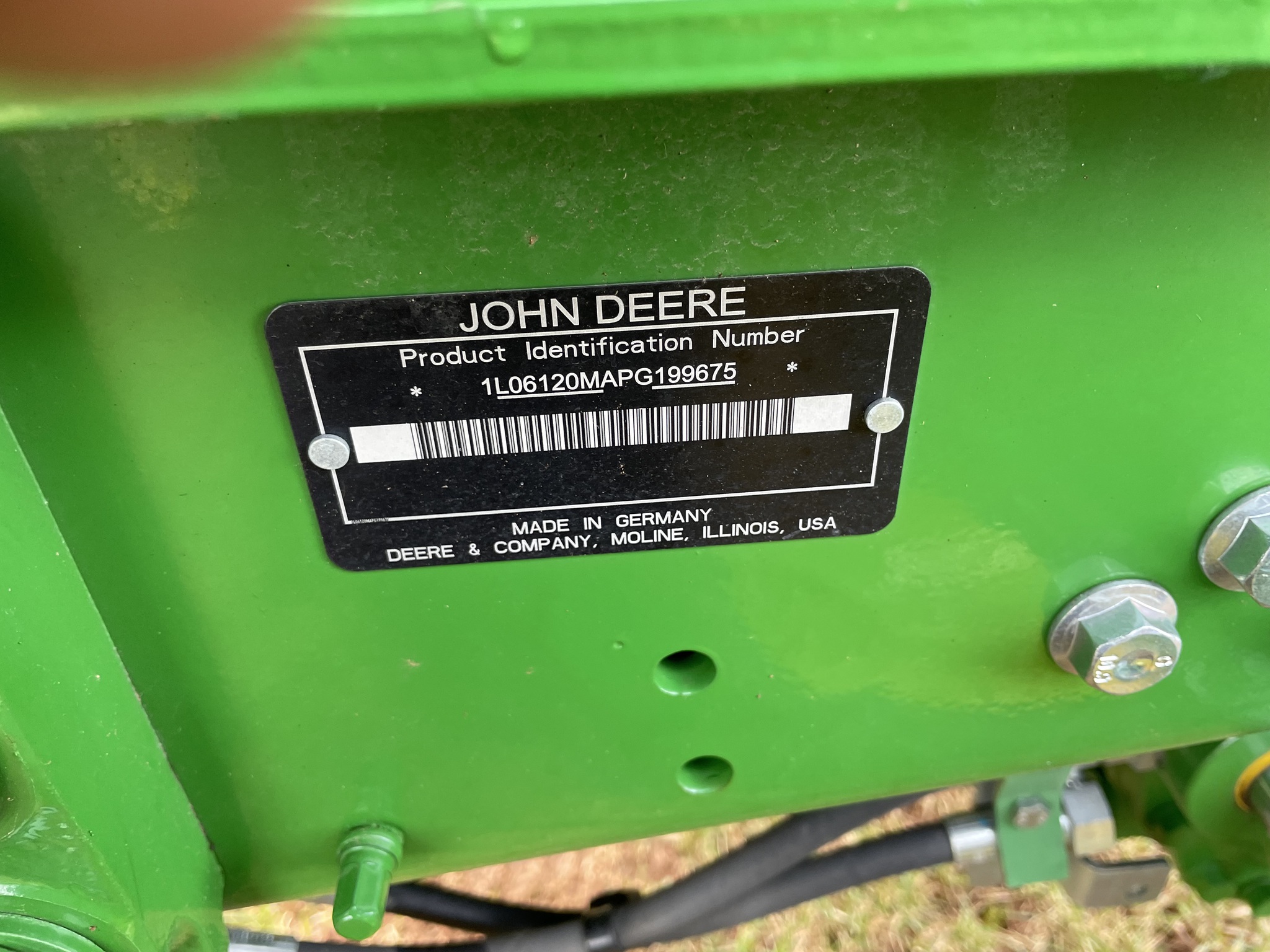 2024 John Deere 6120M Image 13