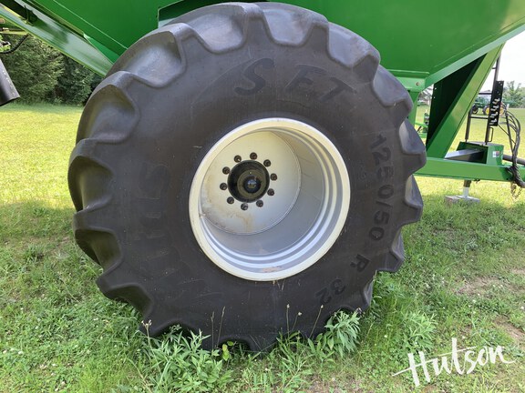 Photo of 2023 Brent V1100