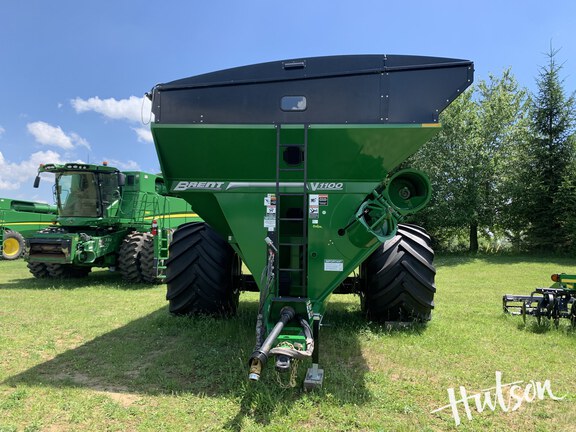 Photo of 2023 Brent V1100