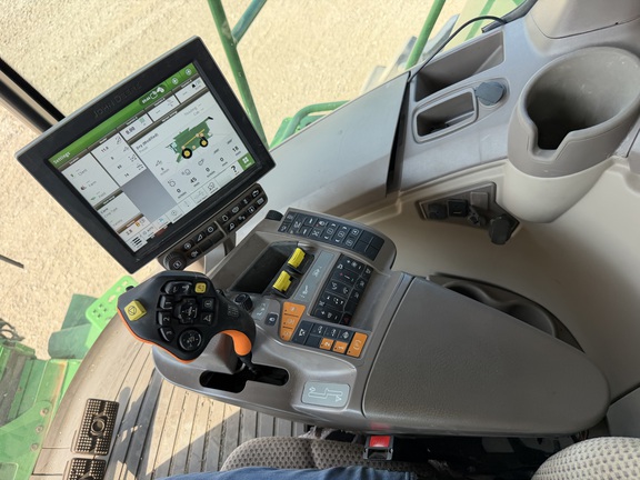 2023 John Deere S780 - Photo41