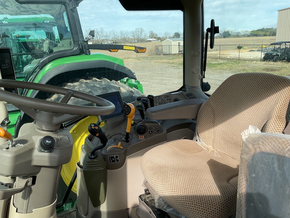 2024 John Deere 6R 145 Photo 7