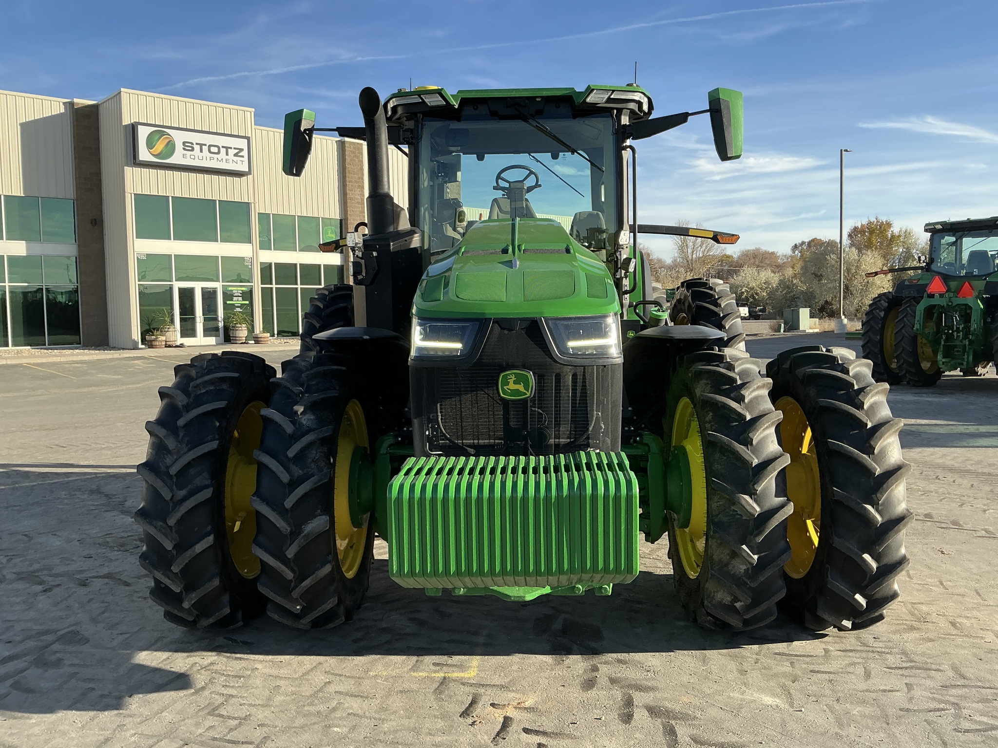 2023 John Deere 8R 310 Image 8