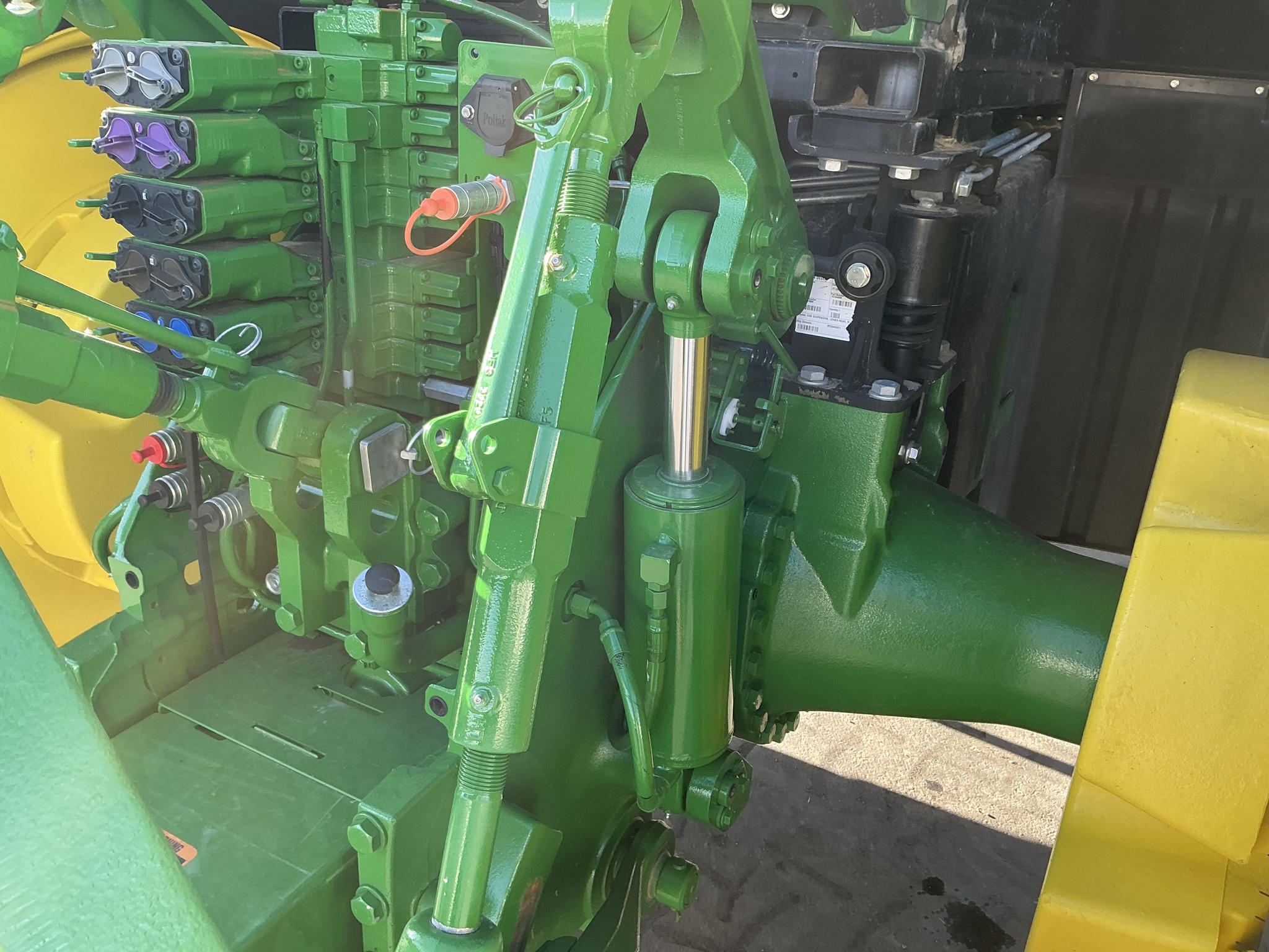 2023 John Deere 8R 310 Image 20