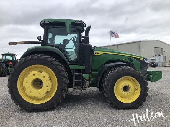 Photo of 2024 John Deere 8R 370