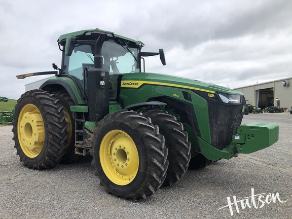Photo of 2024 John Deere 8R 370