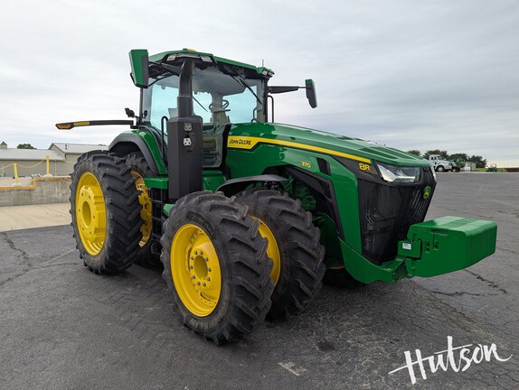 Photo of 2024 John Deere 8R 370