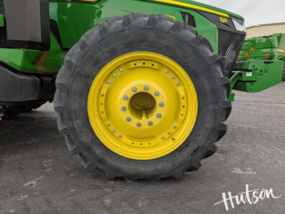 Photo of 2024 John Deere 8R 370