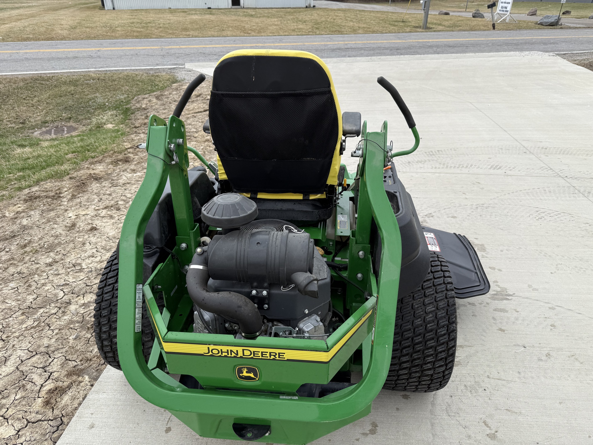 2019 John Deere Z740R Image 8