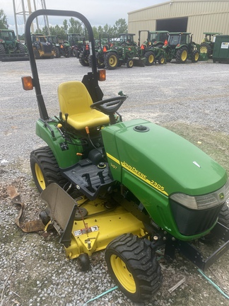 2008 John Deere 2305 Photo 6