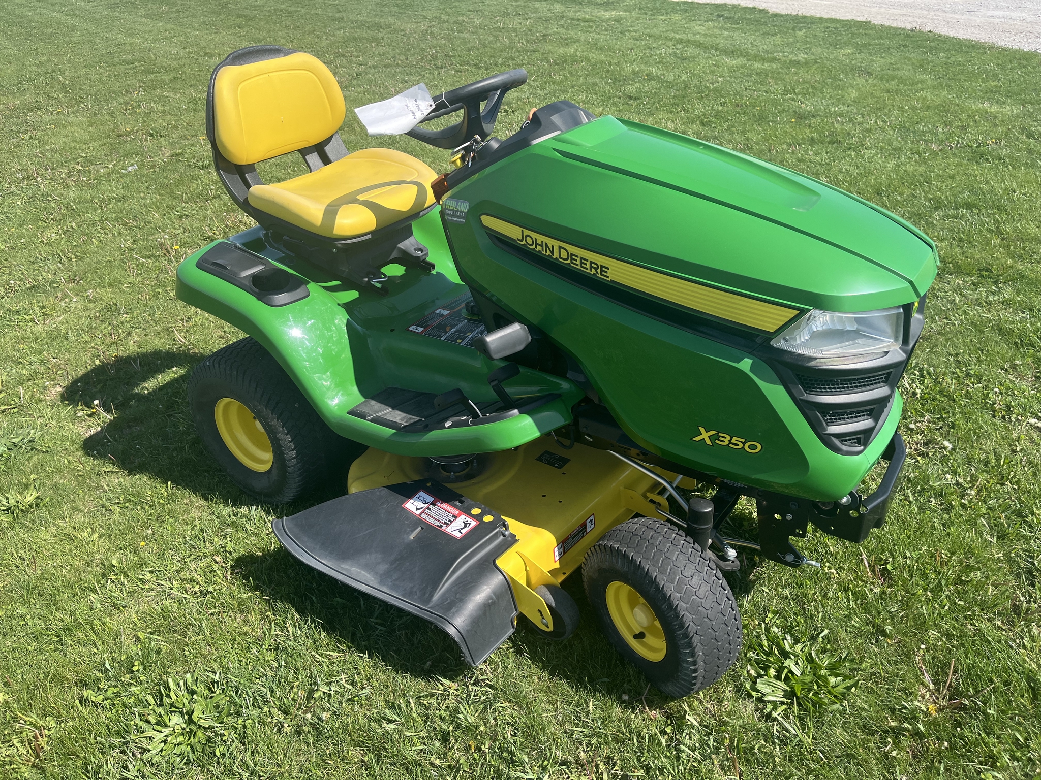2021 John Deere X350 Image 3