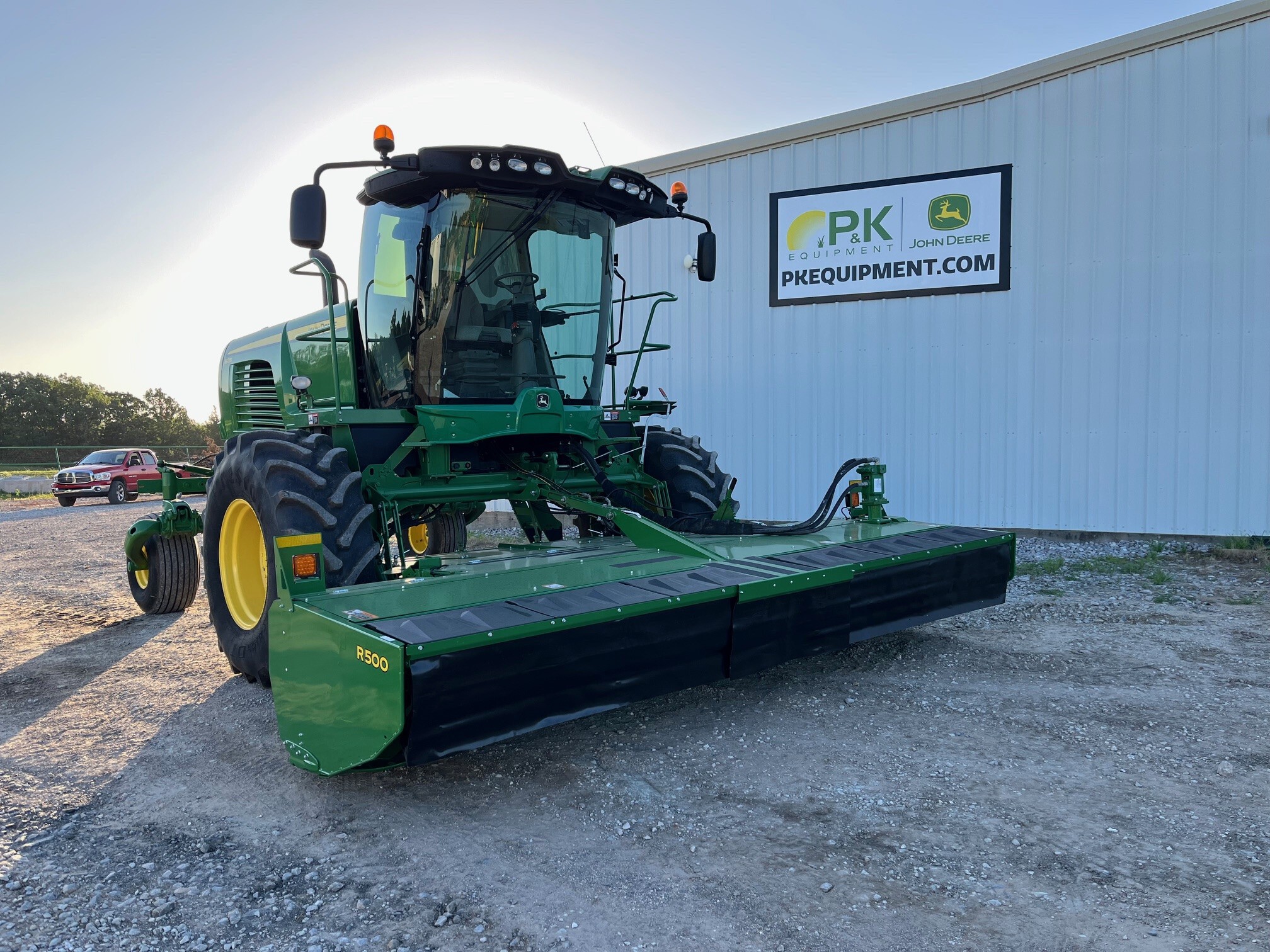 2018 John Deere W235 Image 1