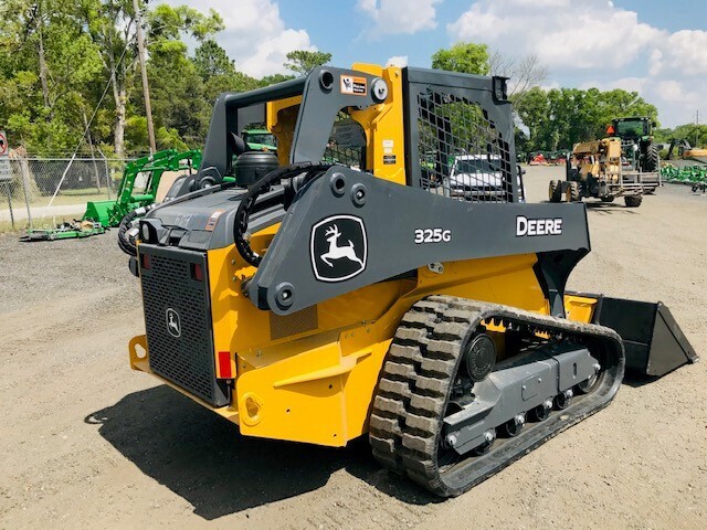 2025 John Deere 325G Image 2