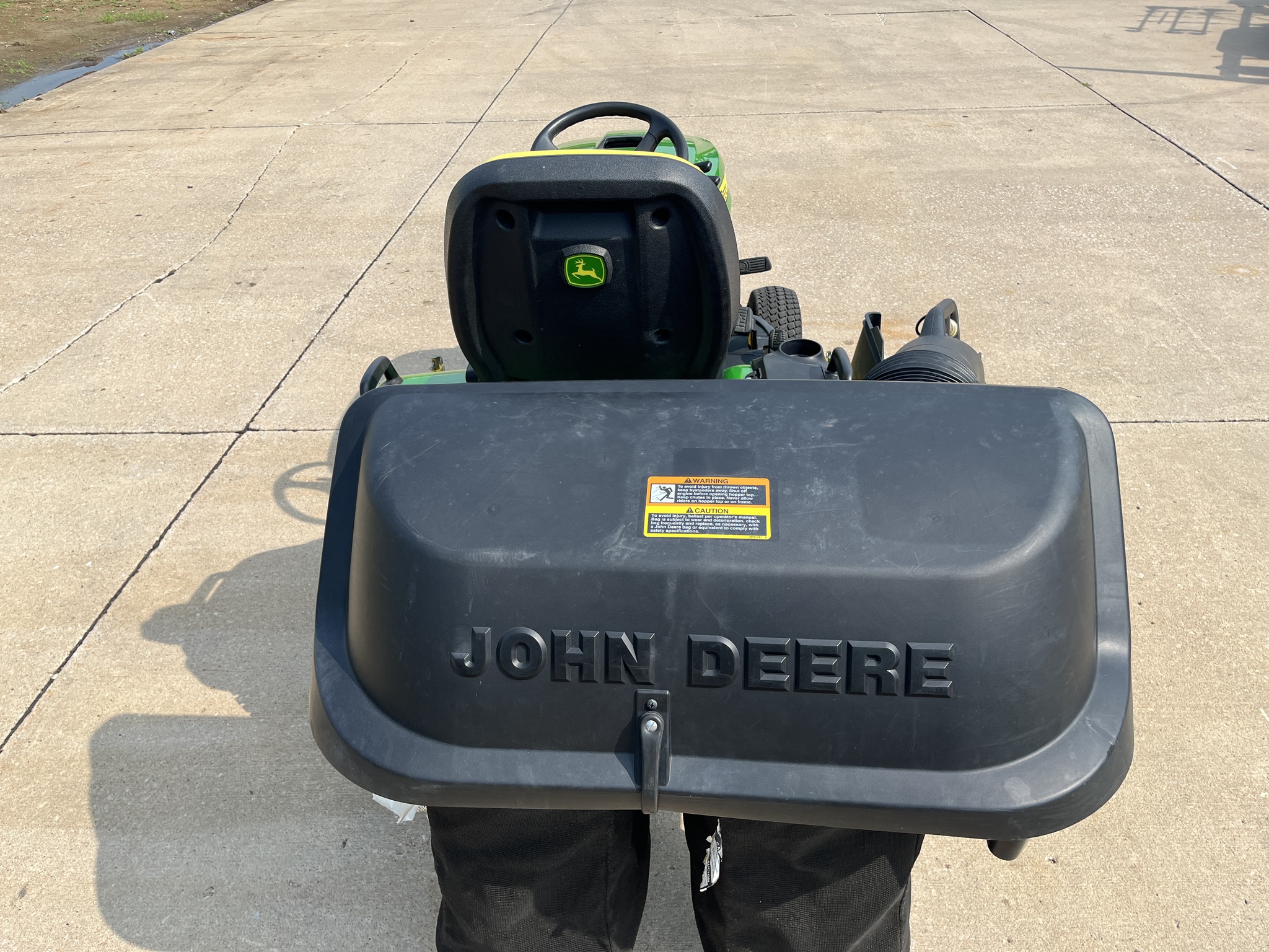 2014 John Deere X754 Image 5