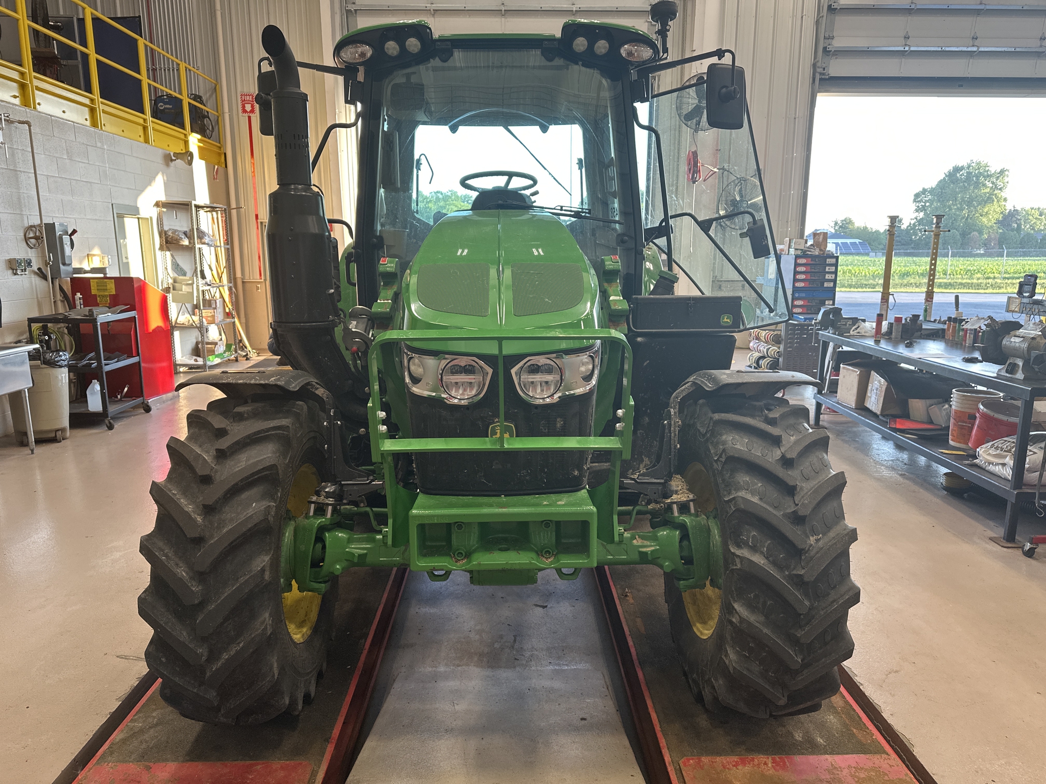2023 John Deere 6120M Image 8