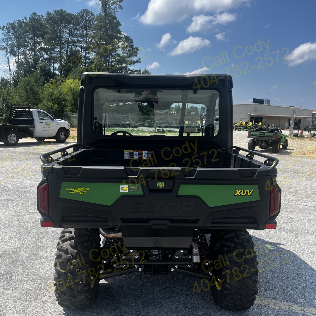 2025 John Deere XUV845M HVAC Image 4