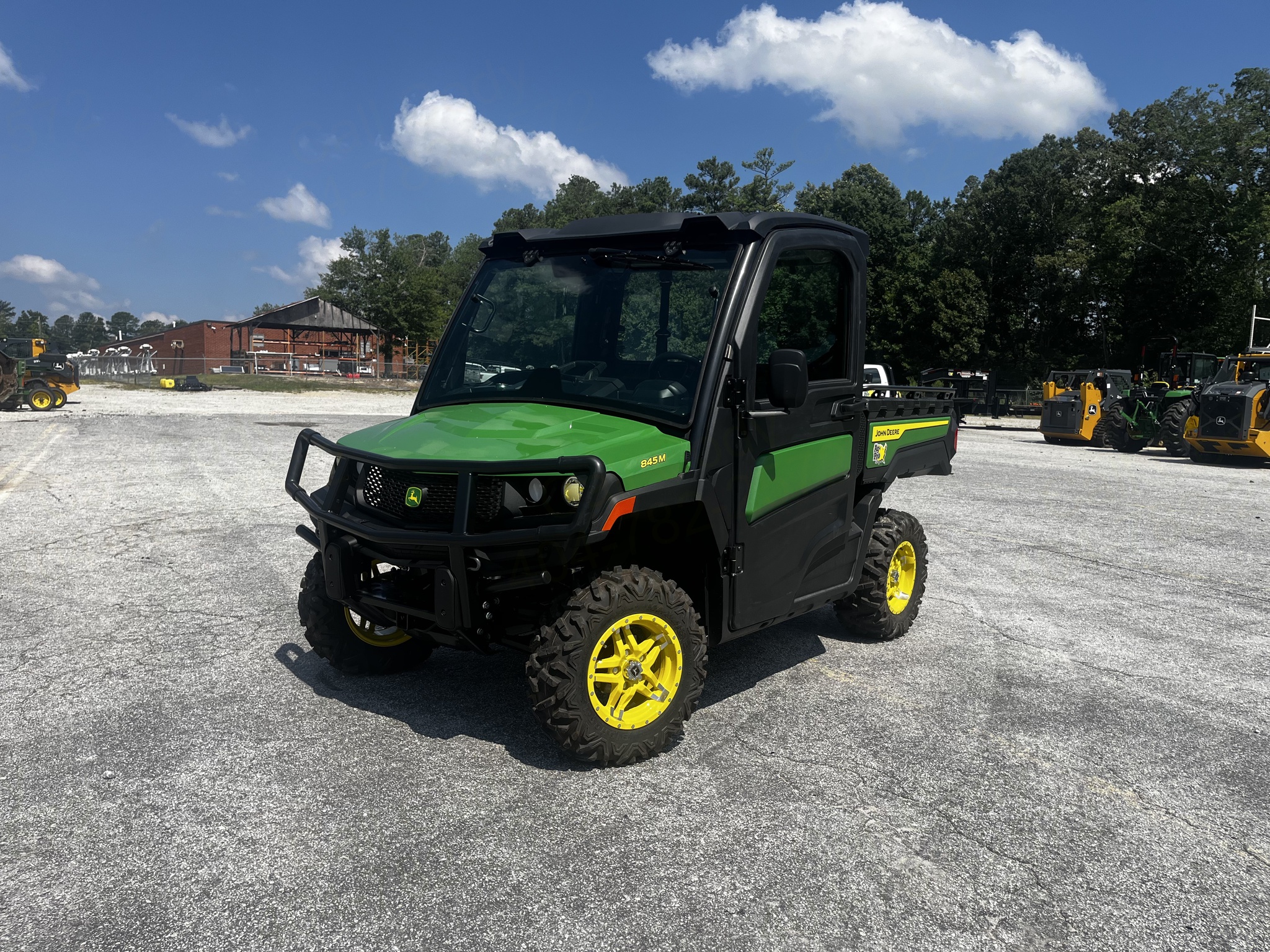 2025 John Deere XUV845M HVAC Image 1