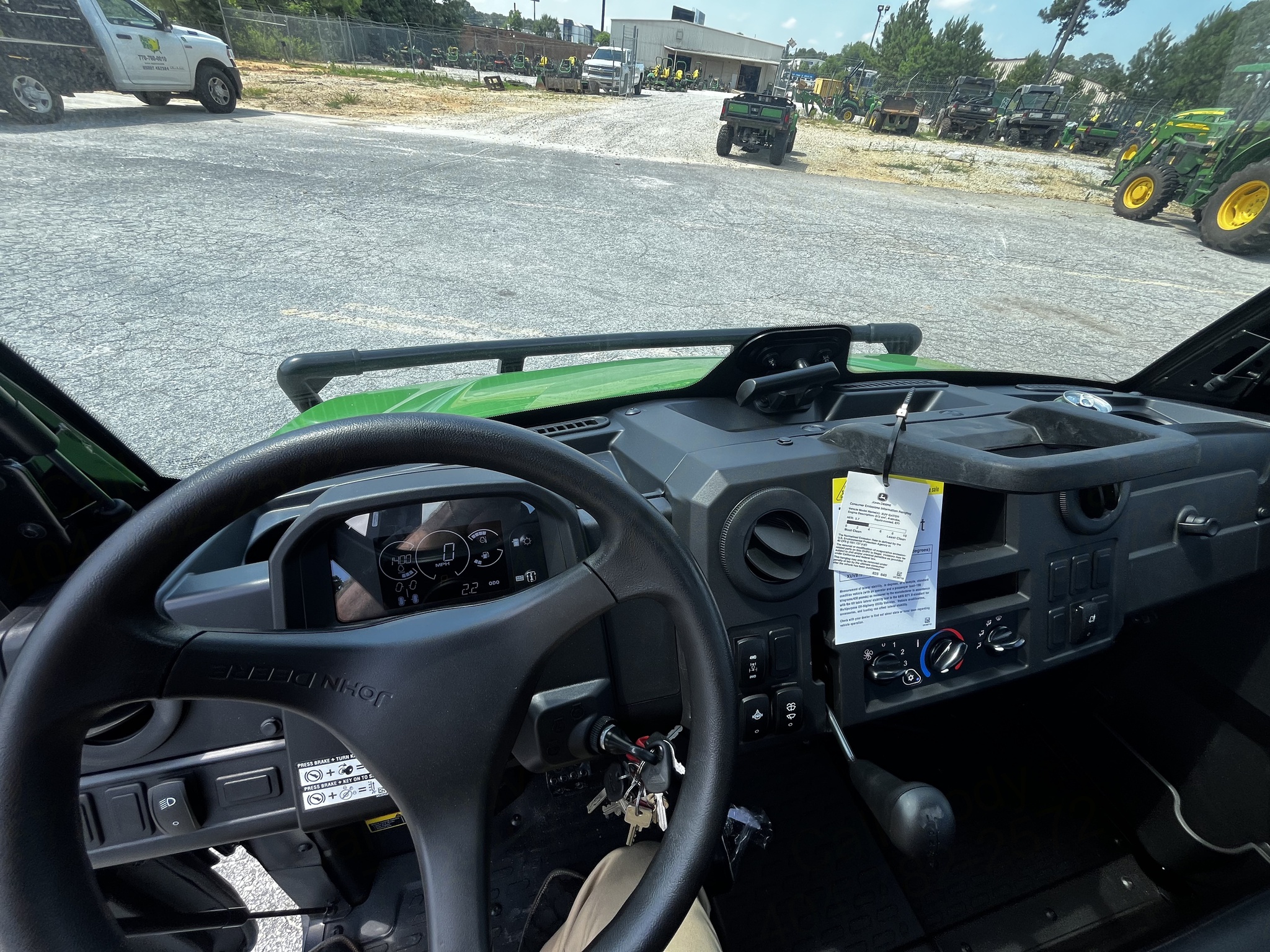 2025 John Deere XUV845M HVAC Image 6