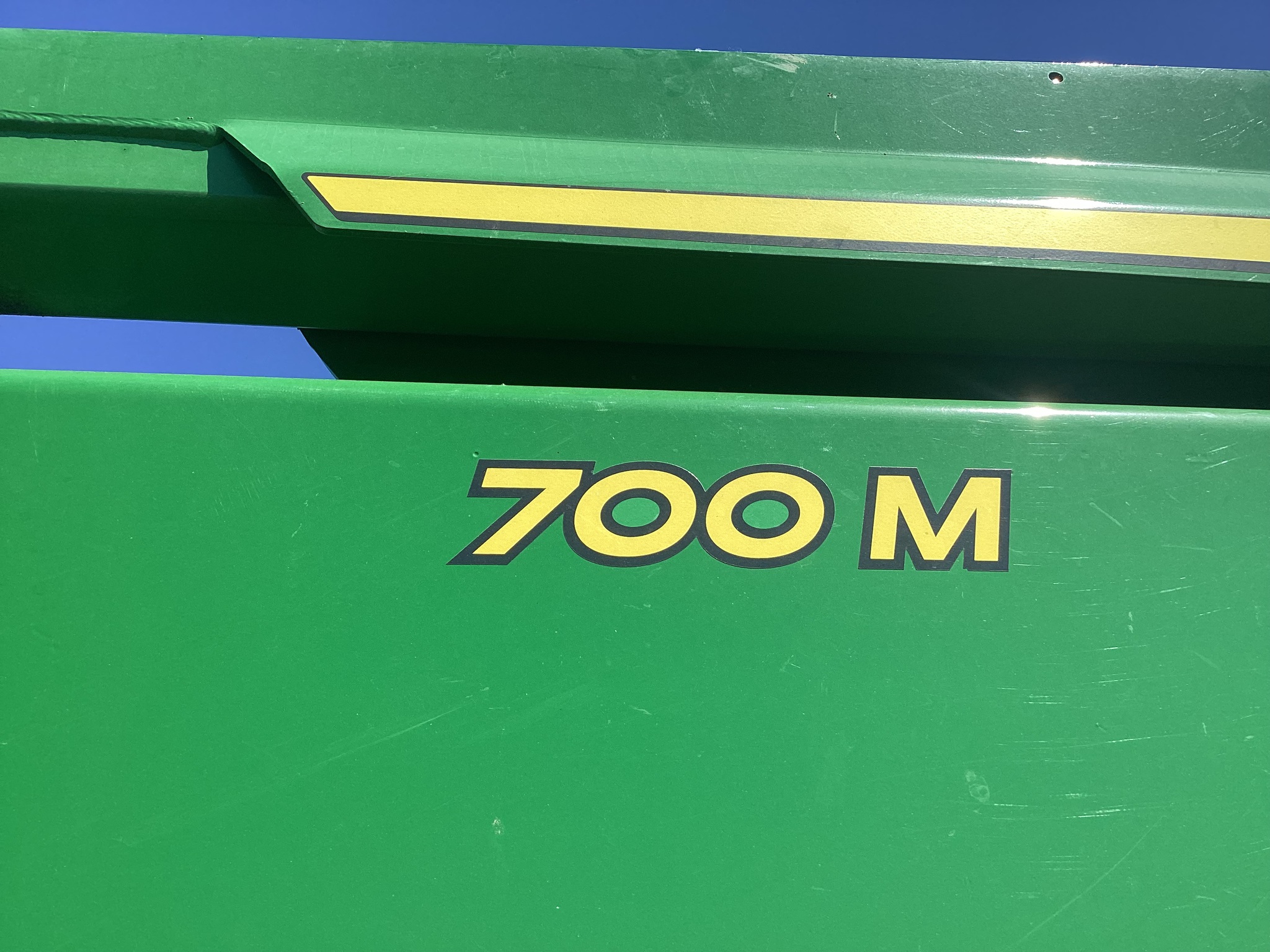 2000 John Deere 8210 Image 43