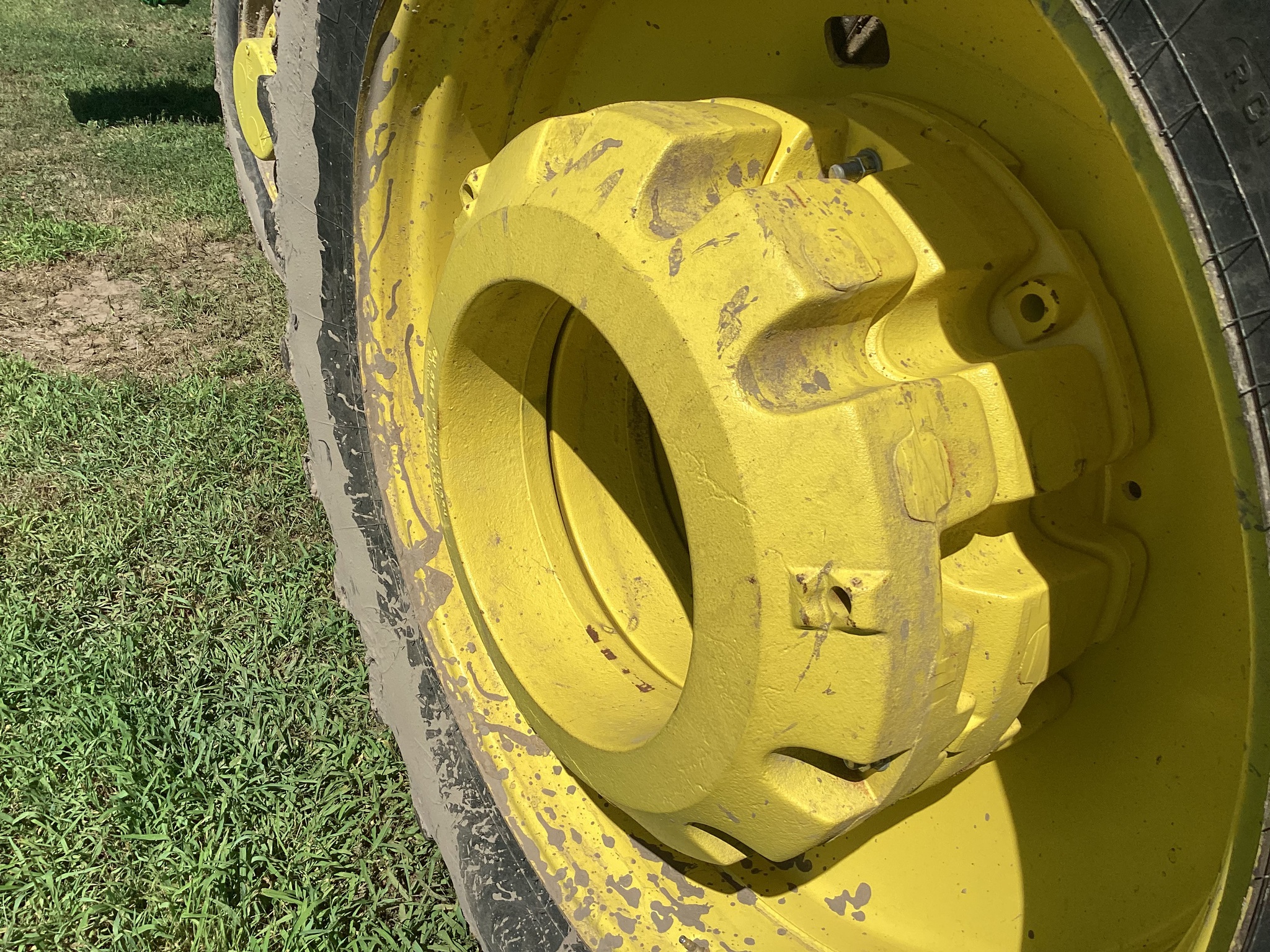 2000 John Deere 8210 Image 22
