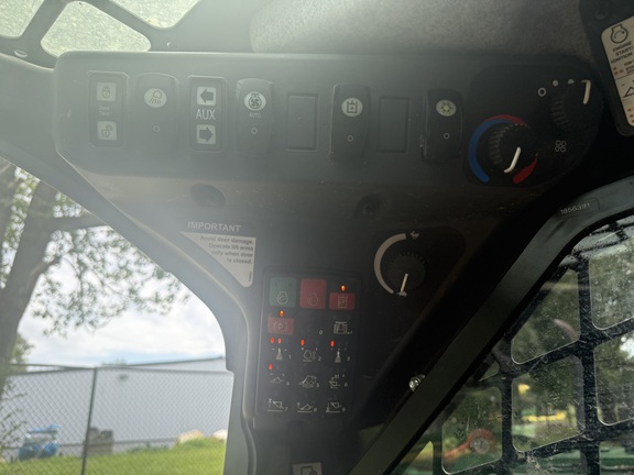 Photo of 2023 John Deere 333G