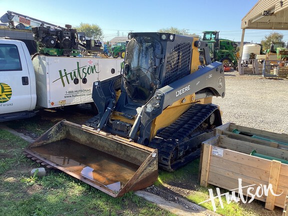 Photo of 2023 John Deere 333G