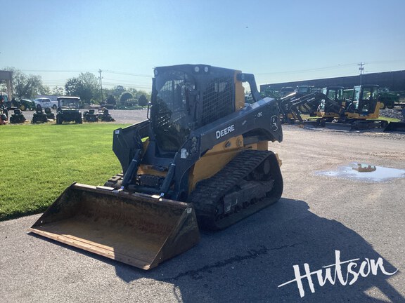 Photo of 2023 John Deere 333G