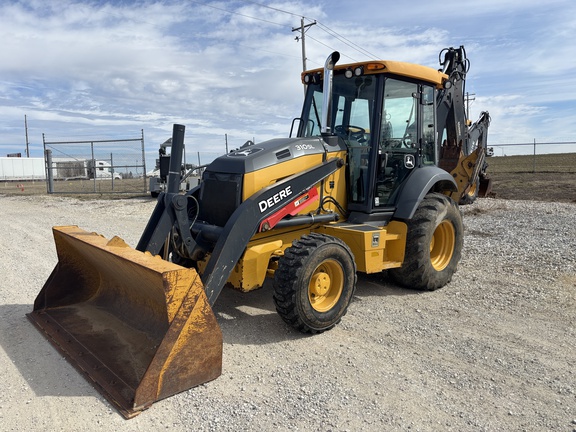 2022 John Deere 310SL