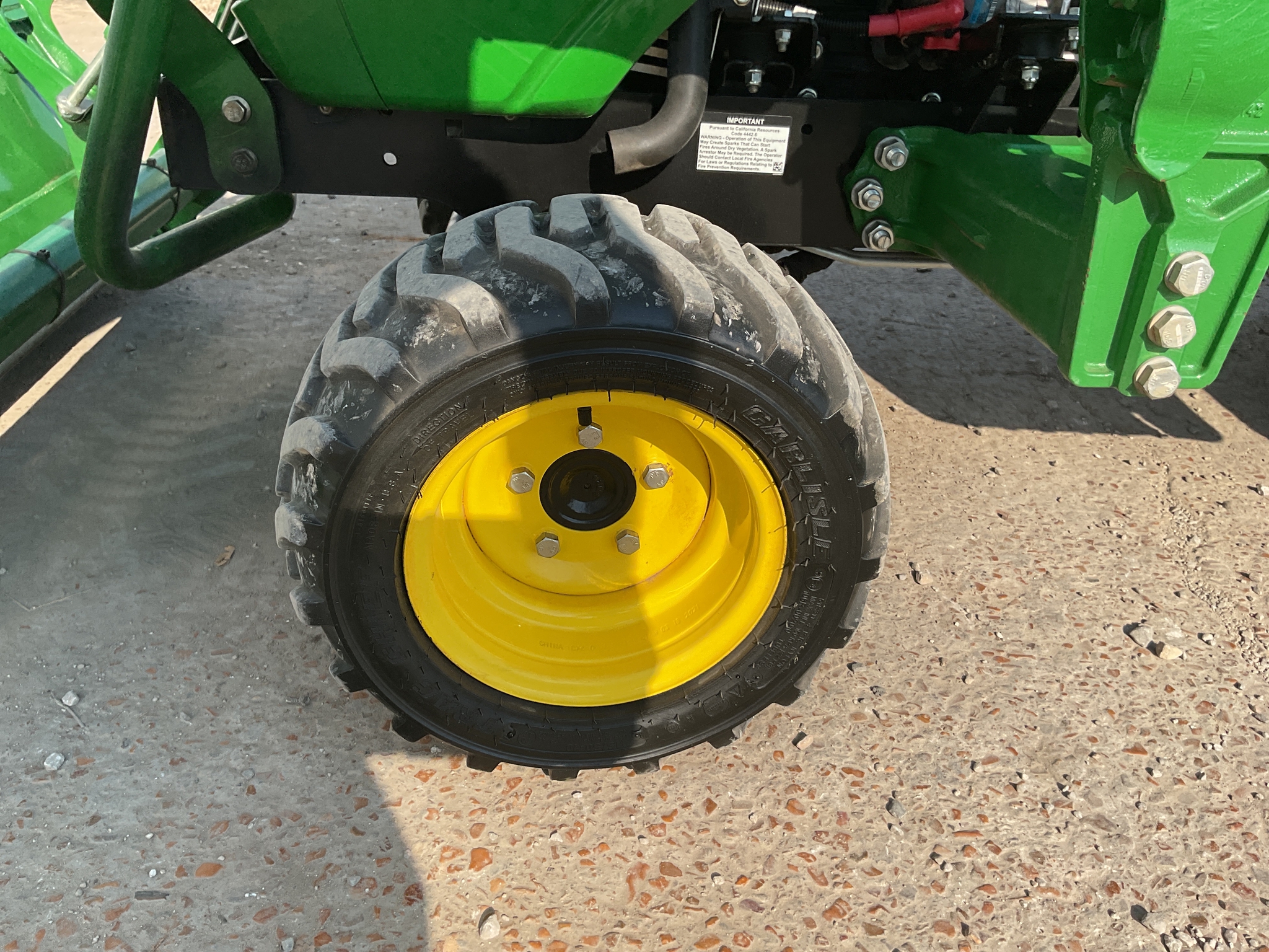 2022 John Deere 1025R Image 19