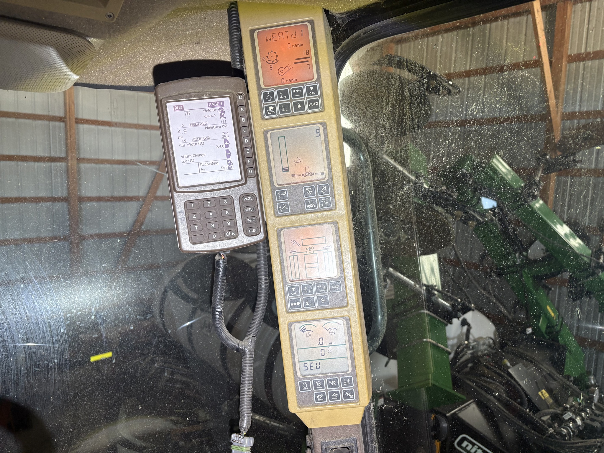 2006 John Deere 9760 STS Image 39