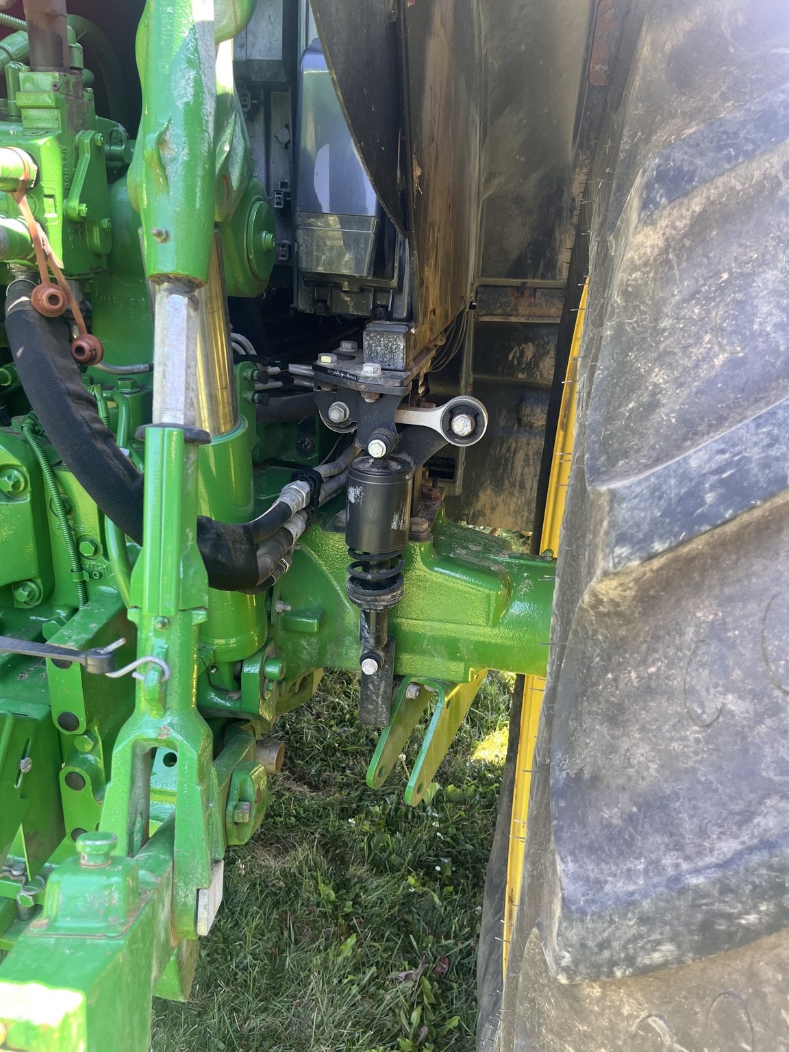 2020 John Deere 6155M Image 11