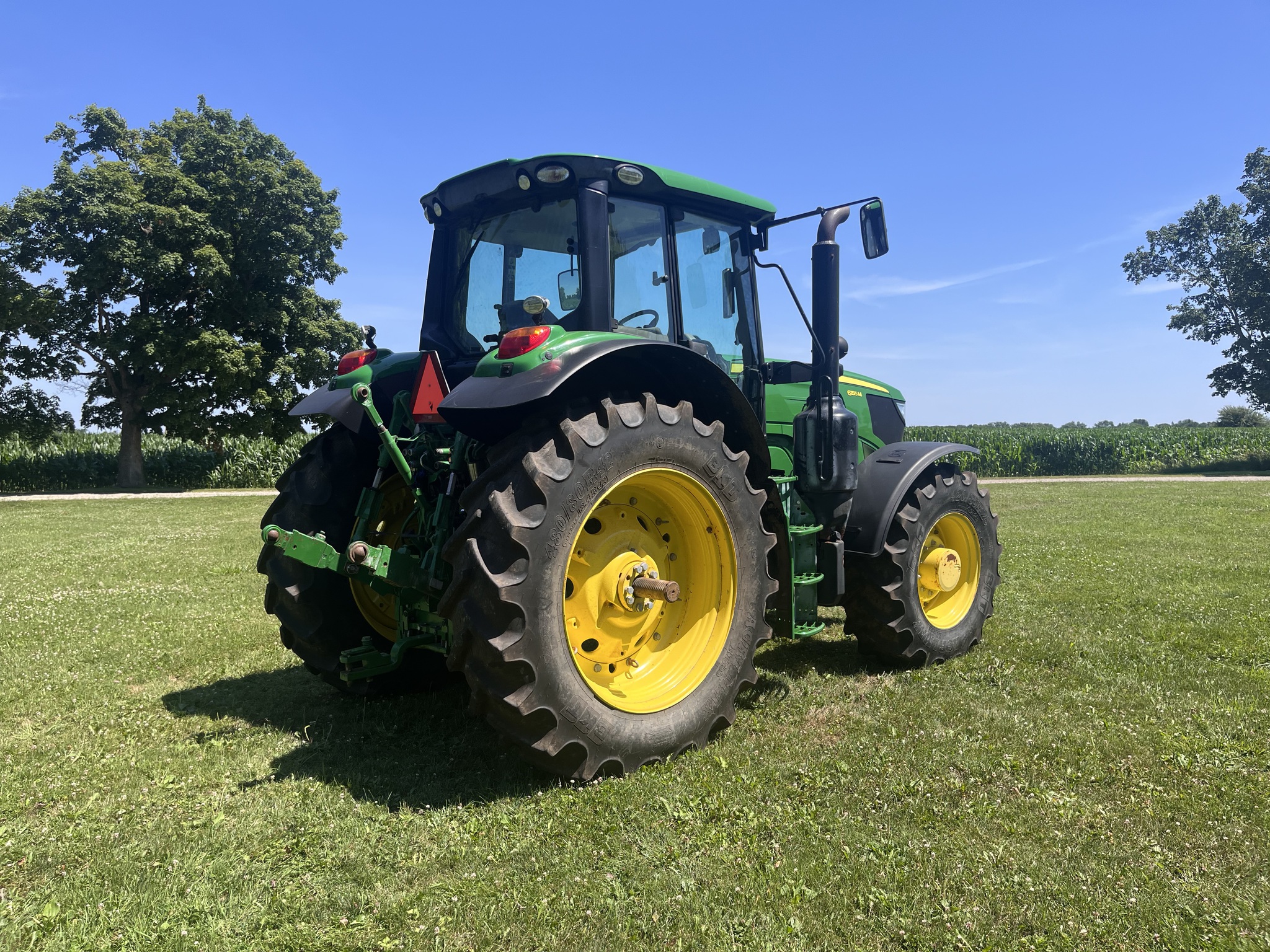 2020 John Deere 6155M Image 4