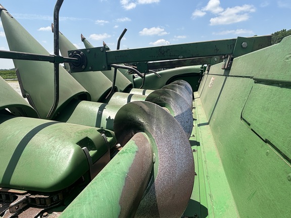 Used 2009 John Deere 612C Corn and Row Crop headers at Koenig Equipment in Urbana, OH - Photo5