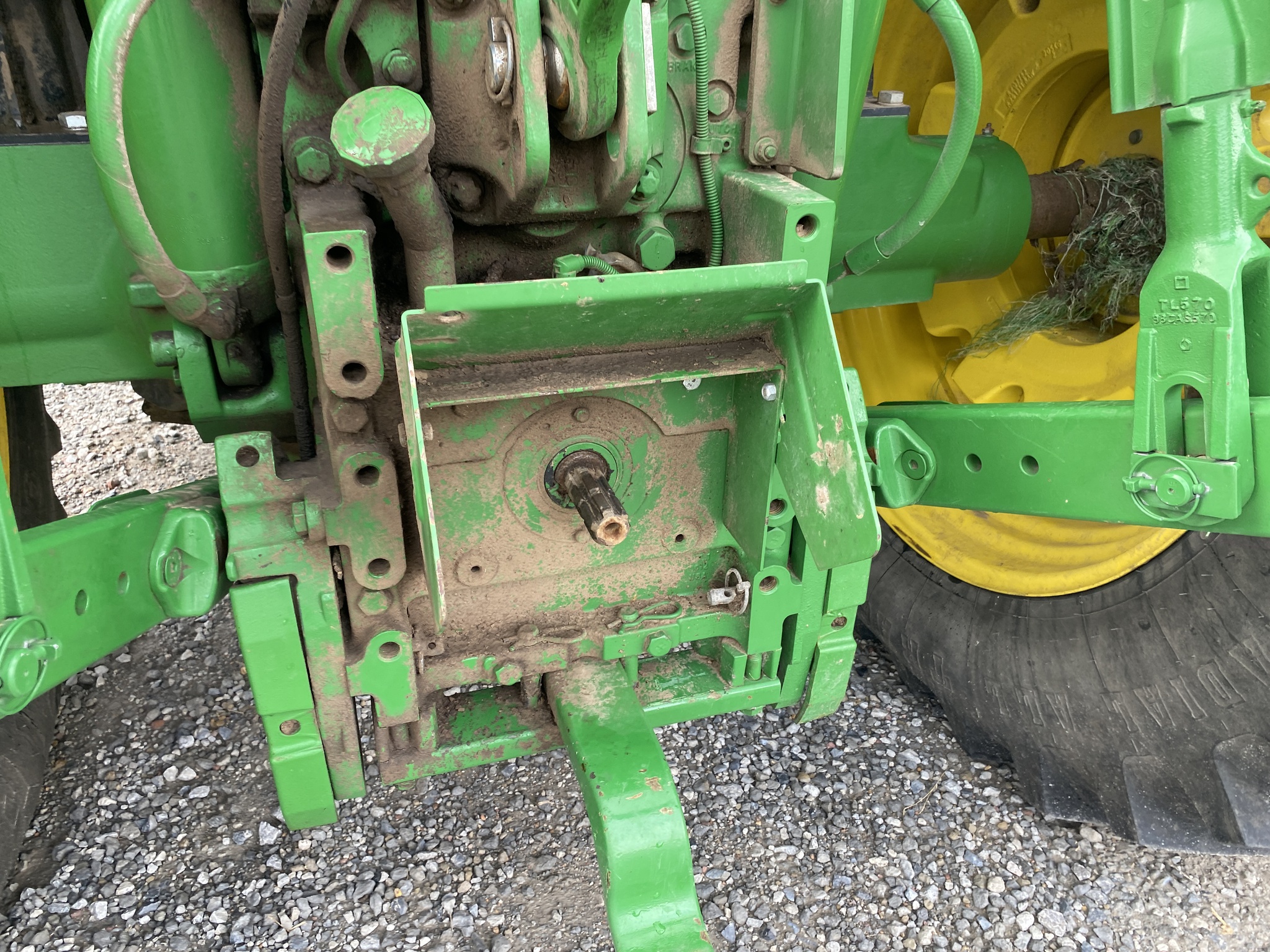 2018 John Deere 6155R Image 10