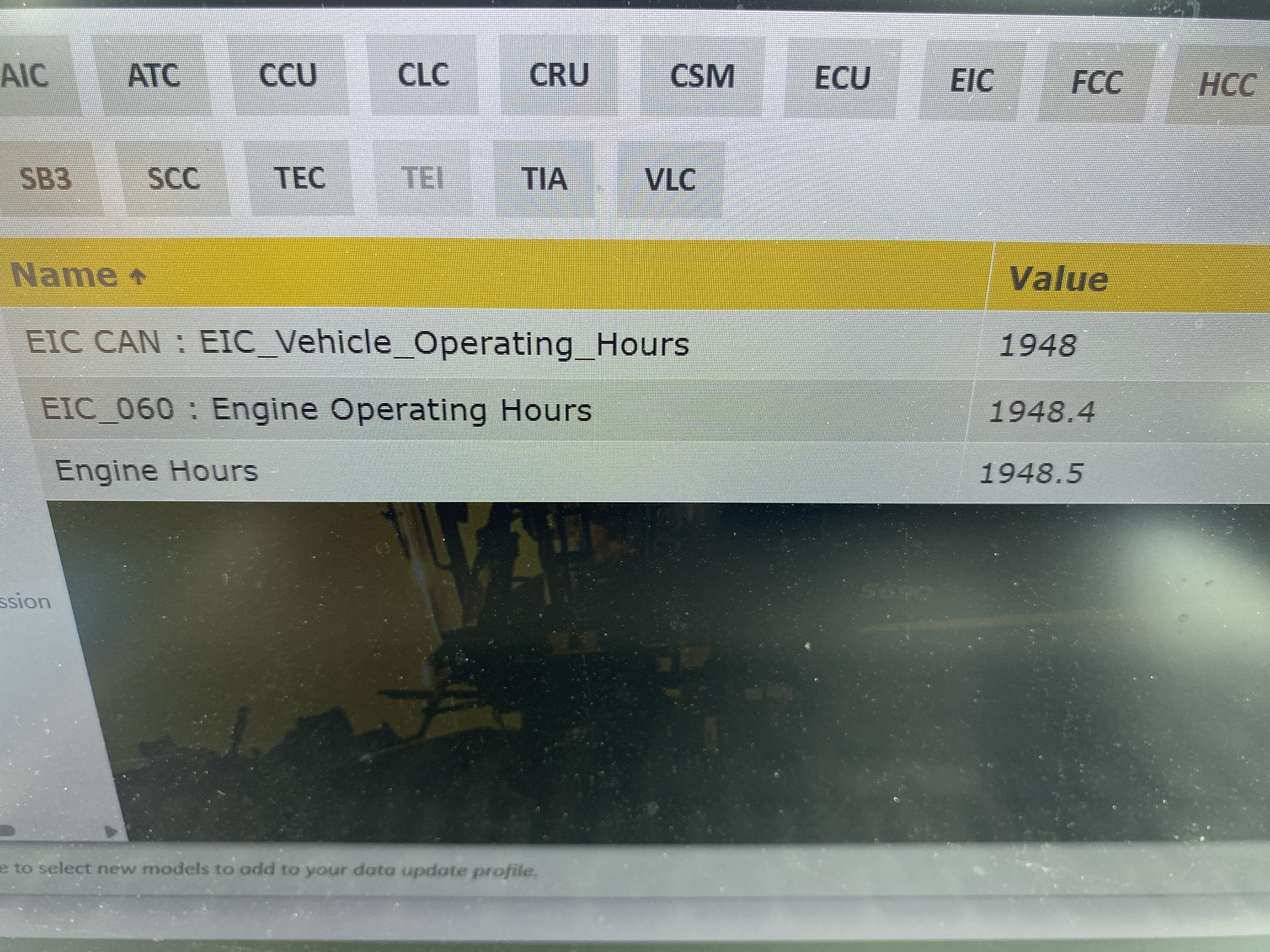 2018 John Deere 6155R Image 2