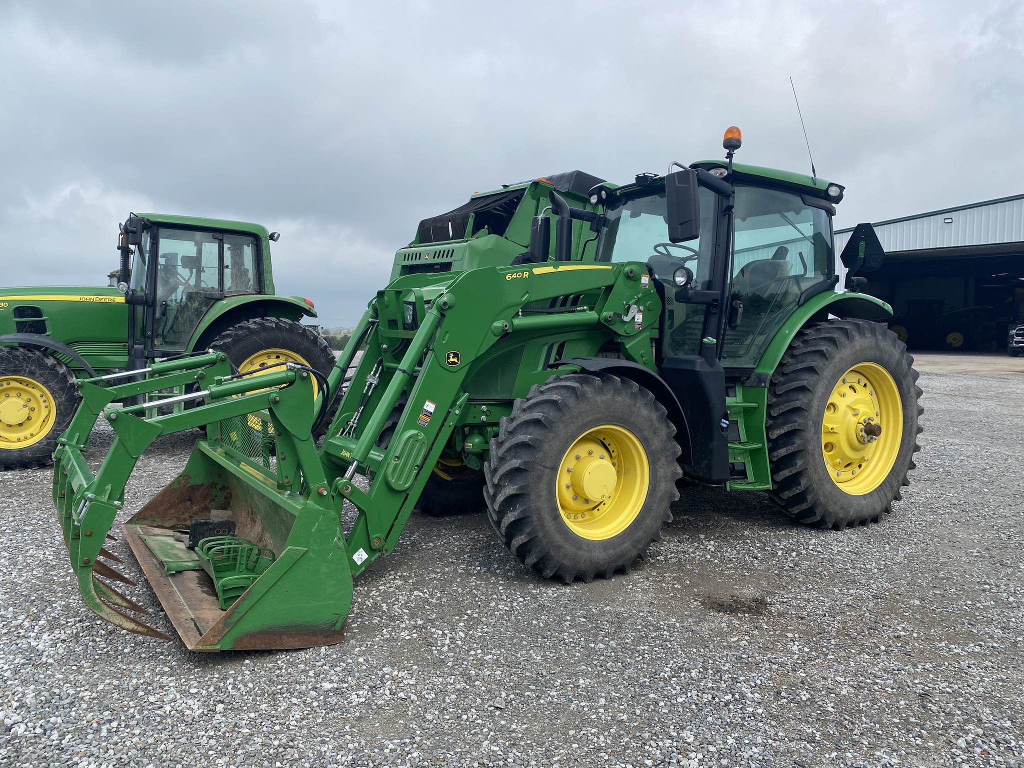 2018 John Deere 6155R Image 1