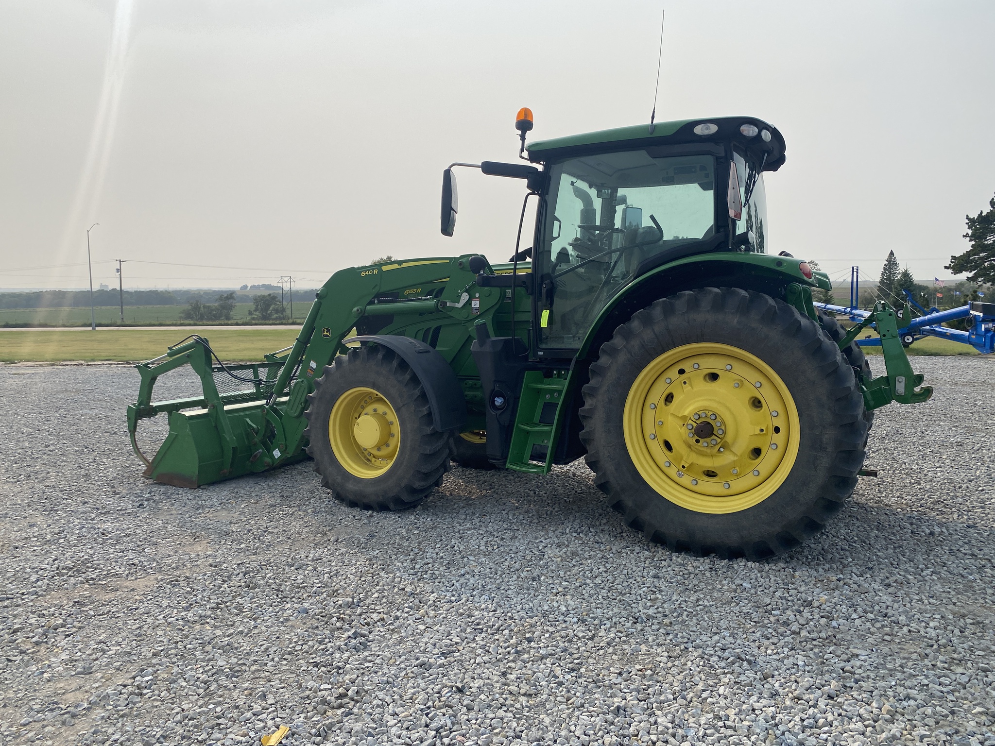 2018 John Deere 6155R Image 2