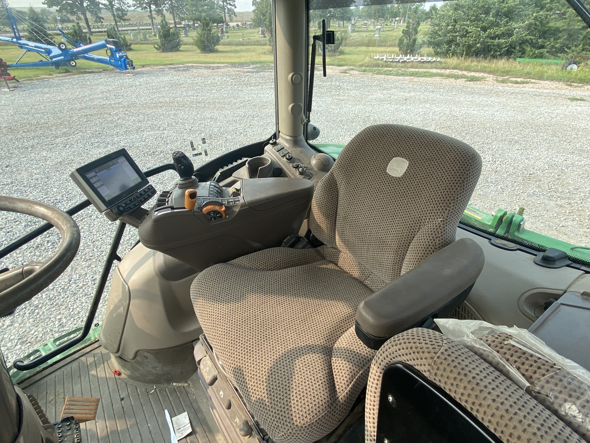 2018 John Deere 6155R Image 14