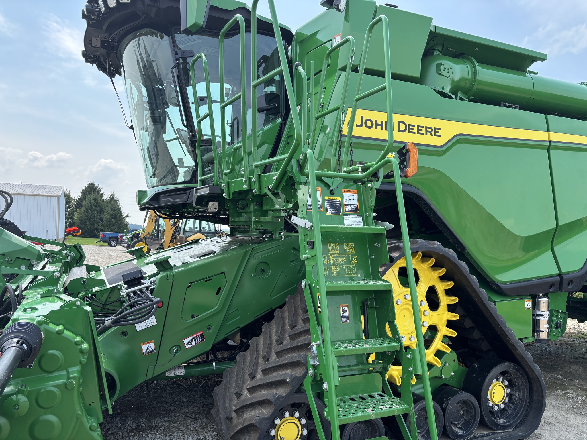 2023 John Deere X9 1100 Image 2