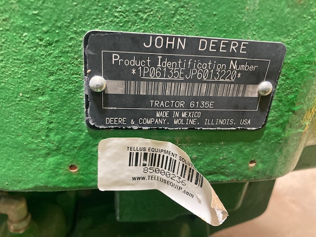 2023 John Deere 6135E Image 13