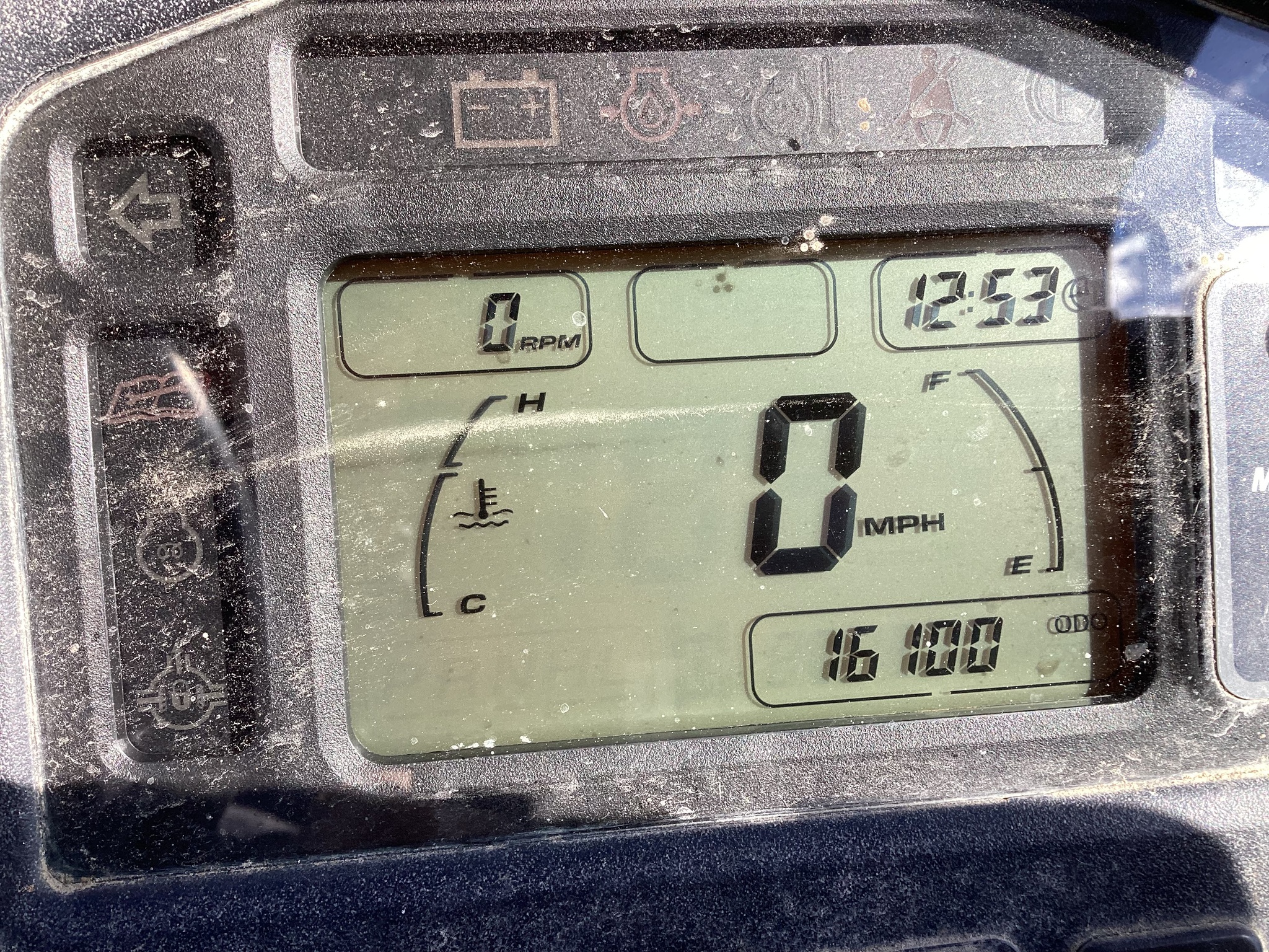 2013 John Deere XUV 825i Image 9