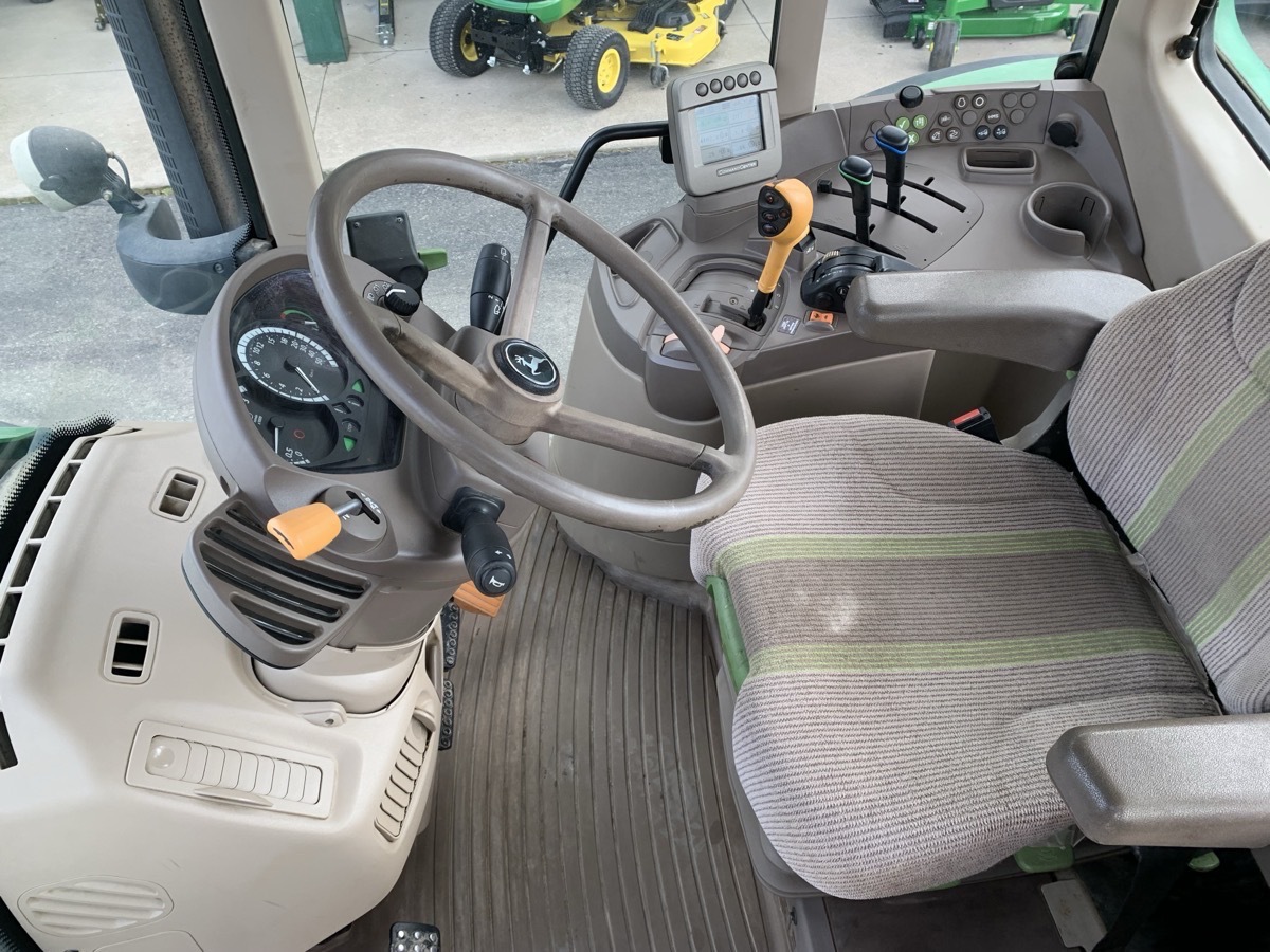 2010 John Deere 6430 Premium Image 9