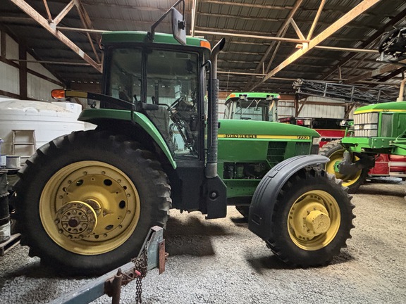 Used 2003 John Deere 7710 Row Crop Tractors at Koenig Equipment in Anna, OH - Photo5