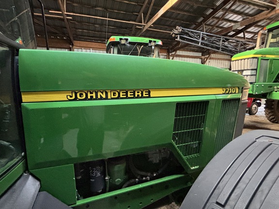 Used 2003 John Deere 7710 Row Crop Tractors at Koenig Equipment in Anna, OH - Photo13