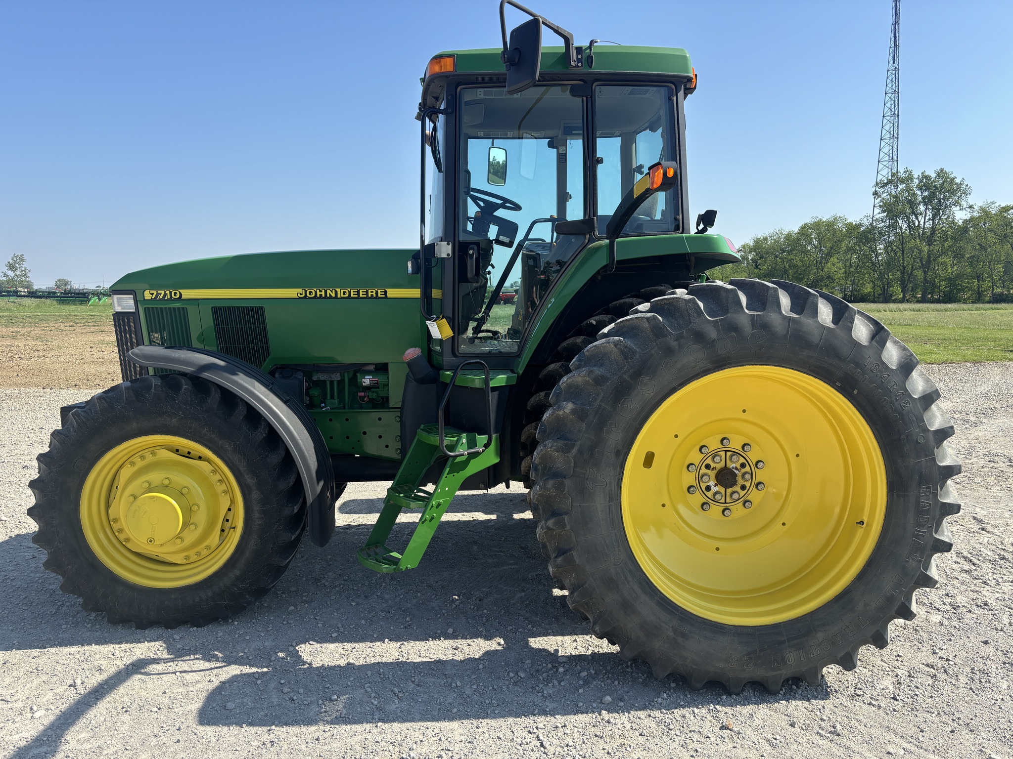 Used 2003 John Deere 7710 Row Crop Tractors at Koenig Equipment in Anna, OH - PhotoXL1