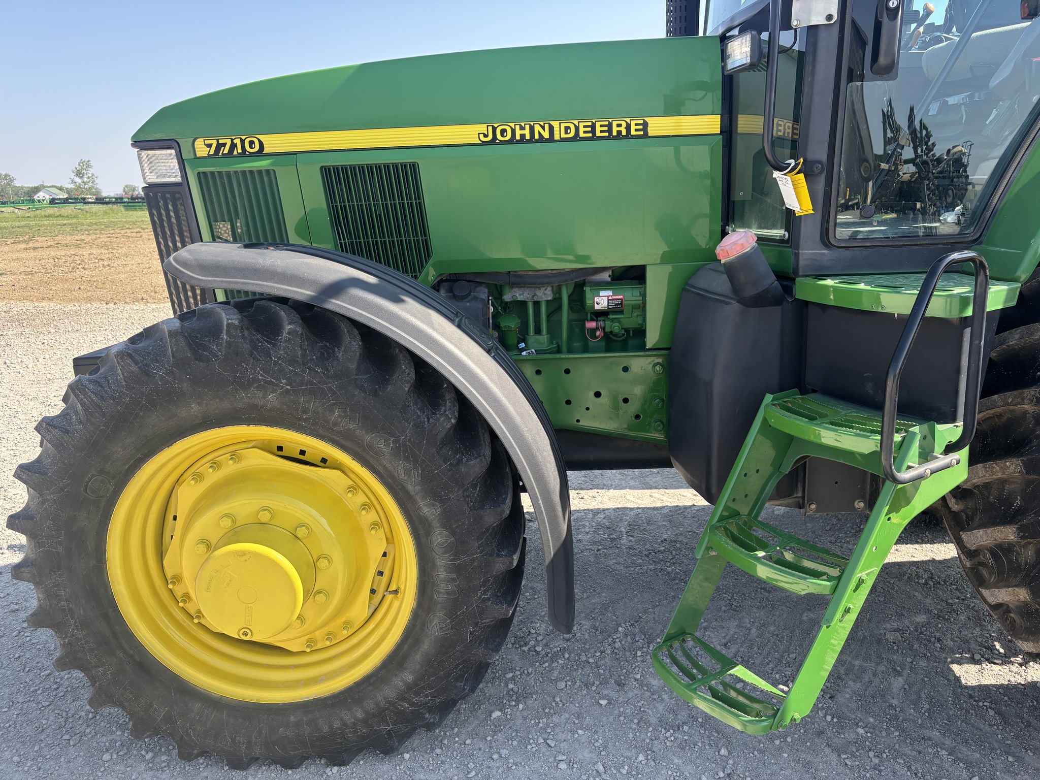 Used 2003 John Deere 7710 Row Crop Tractors at Koenig Equipment in Anna, OH - PhotoXL15