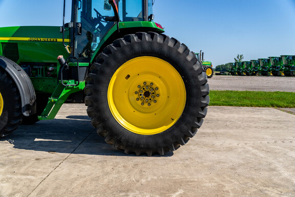 Used 2003 John Deere 7710 Row Crop Tractors at Koenig Equipment in Anna, OH - Photo9